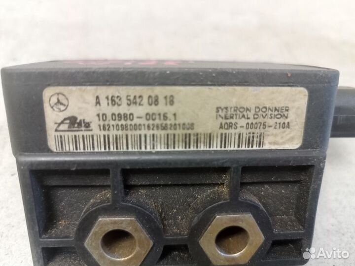 Датчик ускорения Мерседес