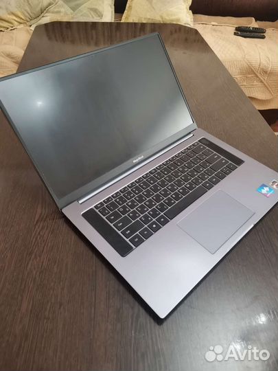 Honor Magicbook Pro