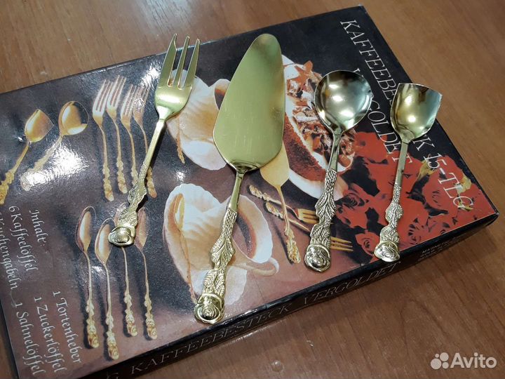 Набор столовых приборов новый