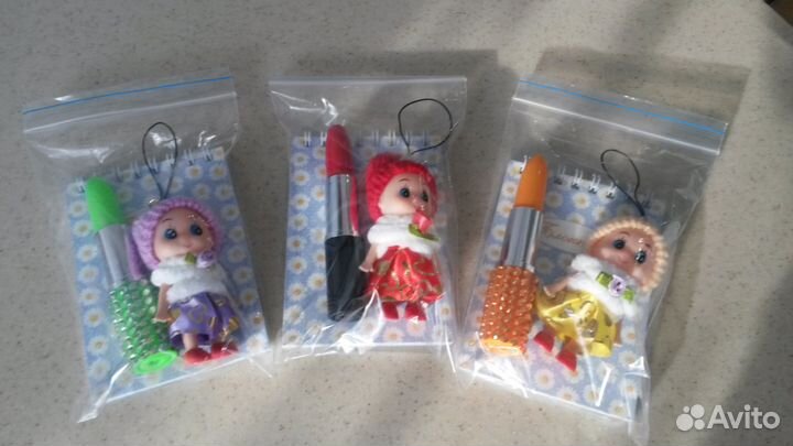 Набор подарочный (ручка+блокнот+брелок) новый