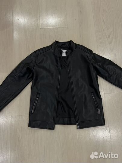 Куртка рост 140 см