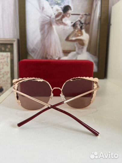 Солнцезащитные очки carolina herrera