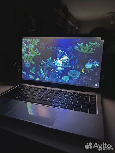 Ноутбук новый 2023 года