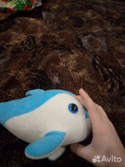 Игрушка в виде кита