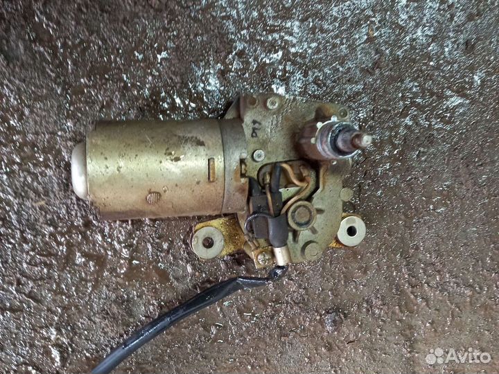 Задний мотор дворника ваз 2114