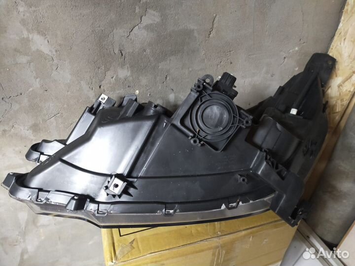 Фара Правая Honda Cr-v (12-15г)