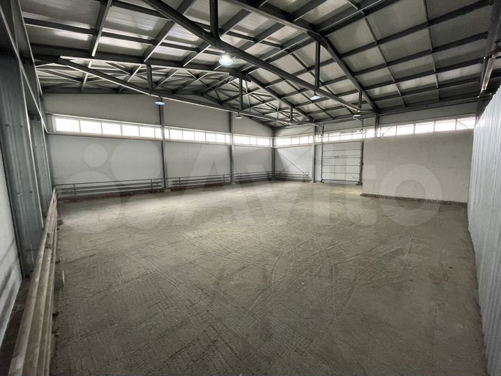 Склад, 200 м²