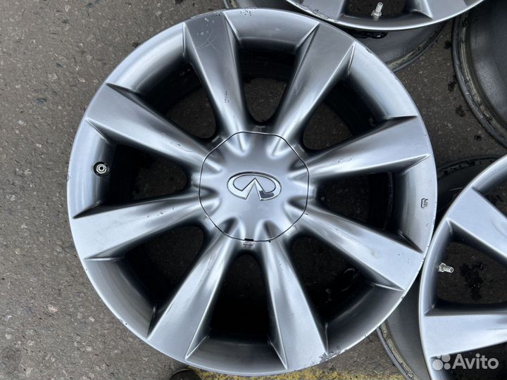 Оригинальные диски Infiniti R18 5x114.3 Dia 66.6