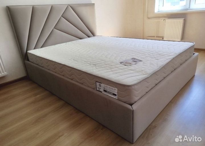 Кровать двухспальная на заказ