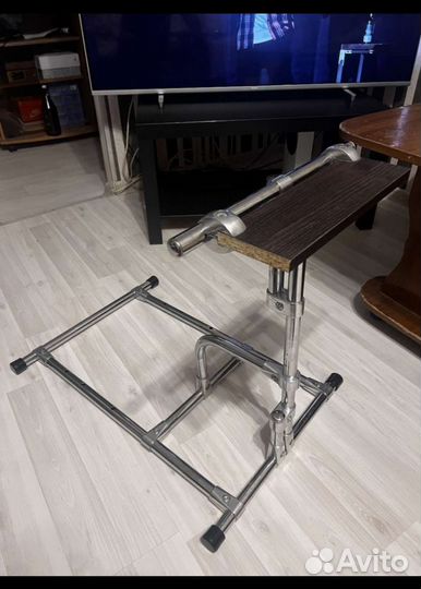 Стойка для игрового руля