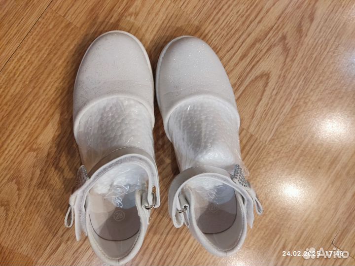 Туфельки для девочки 28 размер