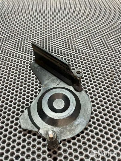 Крышка звезды yamaha MT-03