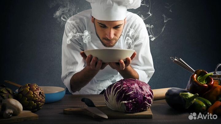 Повар в кафе