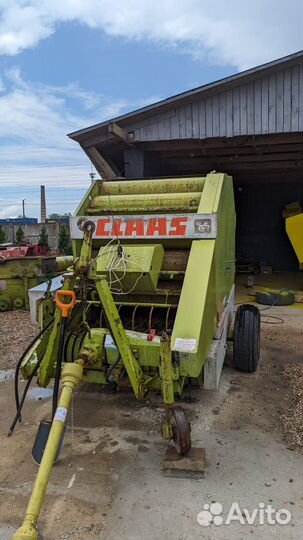Пресс-подборщик Claas Rollant 44, 1992