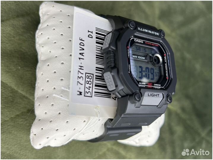 Casio Collection W-737H-1A