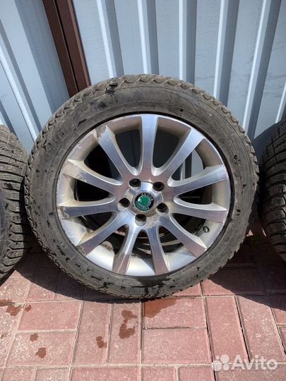 Колеса в сборе на Skoda Goodyear 225/50 R17