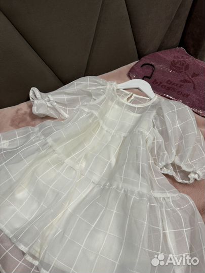 Белое пышное платье 92