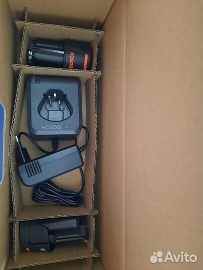 Аккумуляторный секатор Bosch Pro