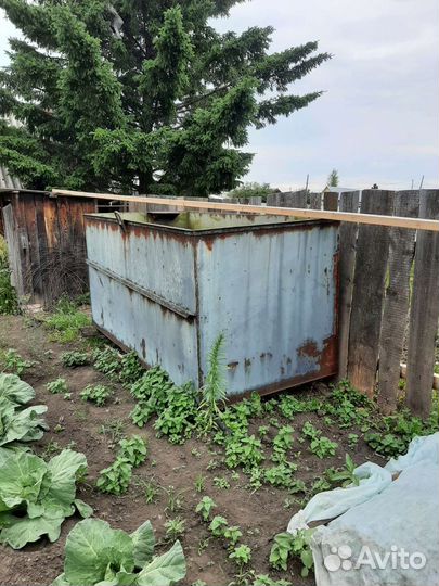 Бак для воды, бассейн