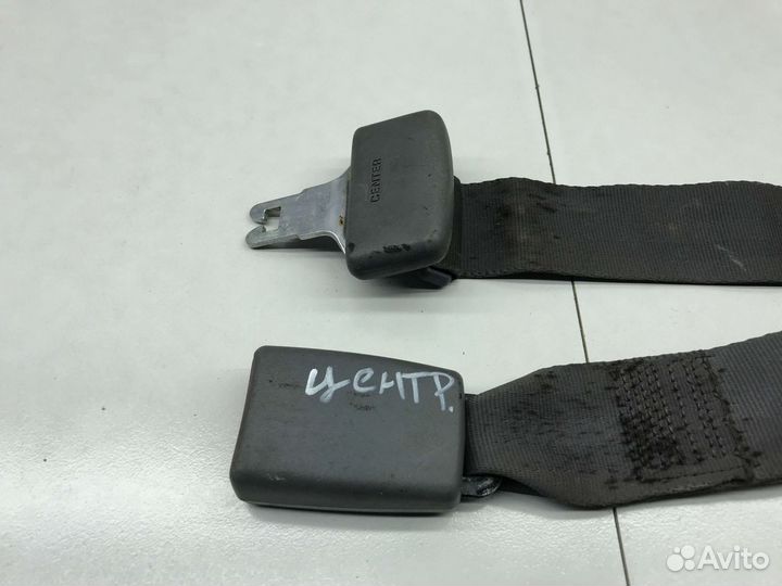 Ремень задний центральный Daihatsu Gran Move 2000г