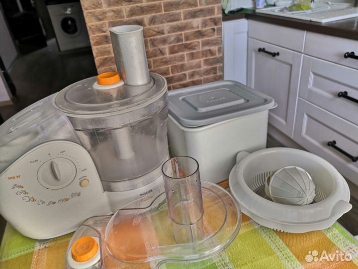 Кухонный комбайн philips