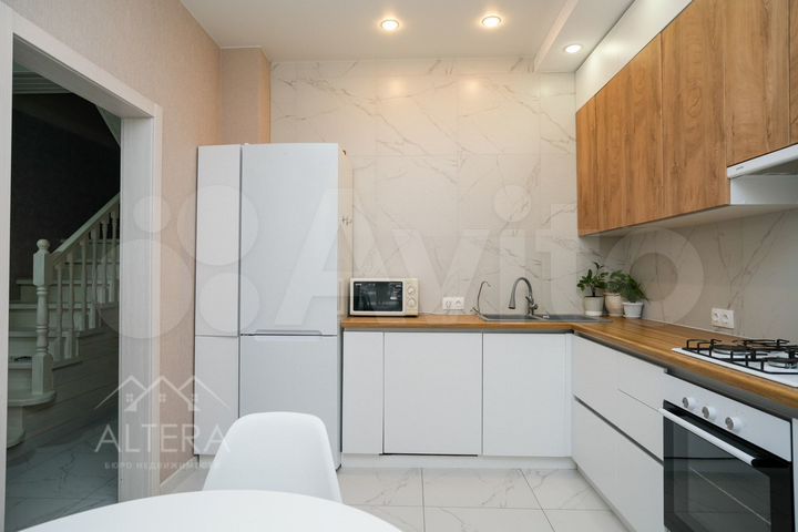 Таунхаус 95,3 м² на участке 1,4 сот.