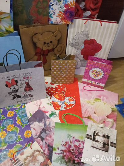 Подарочные пакеты на любой праздник. много