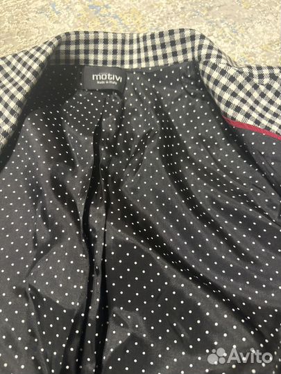 Пиджак с юбкой xs