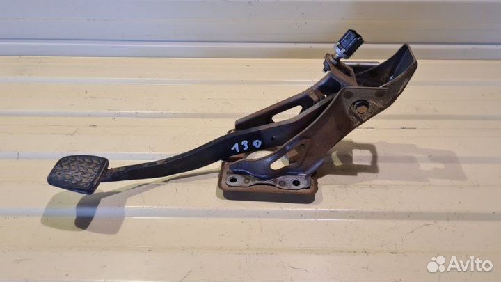 Педаль тормоза Toyota Corolla E130 1ZZ 2003