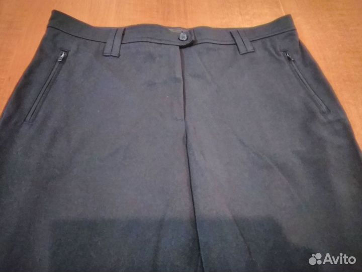 Брюки на утягивающей подкладке bpc р.50-52 новые