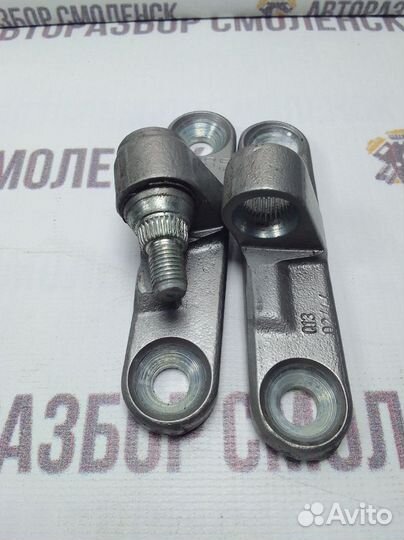 Петля двери Mercedes-Benz C-класс W203/S203/CL203