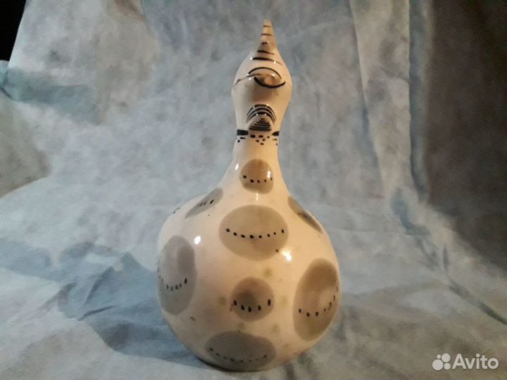 Графин старинный