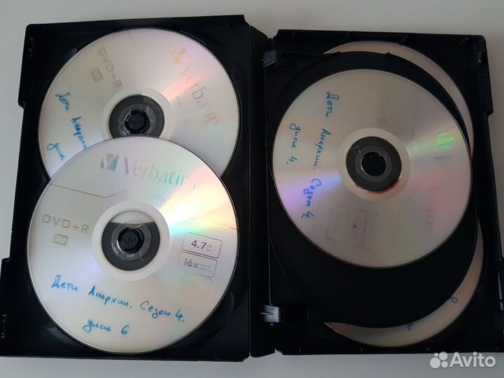 Диски с фильмом 