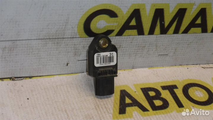 Датчик AIR BAG Toyota Corolla (E150) 2006-2013