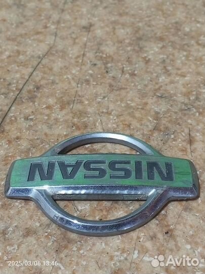 Эмблема Nissan Cefiro A32 1994 VQ20