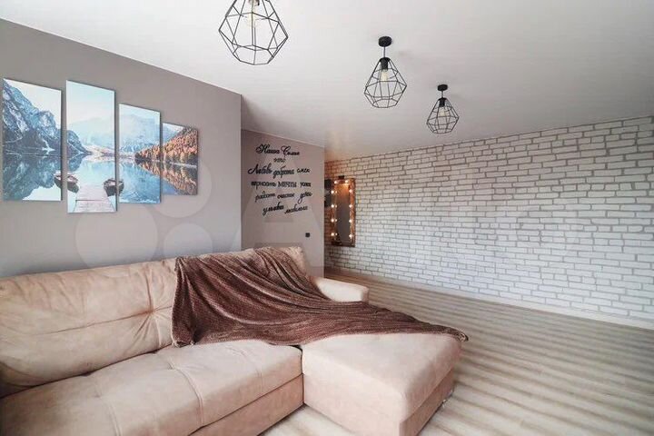 3-к. квартира, 56 м², 4/5 эт.