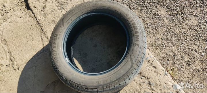 Goodyear Assurance 235/60 R18 103H