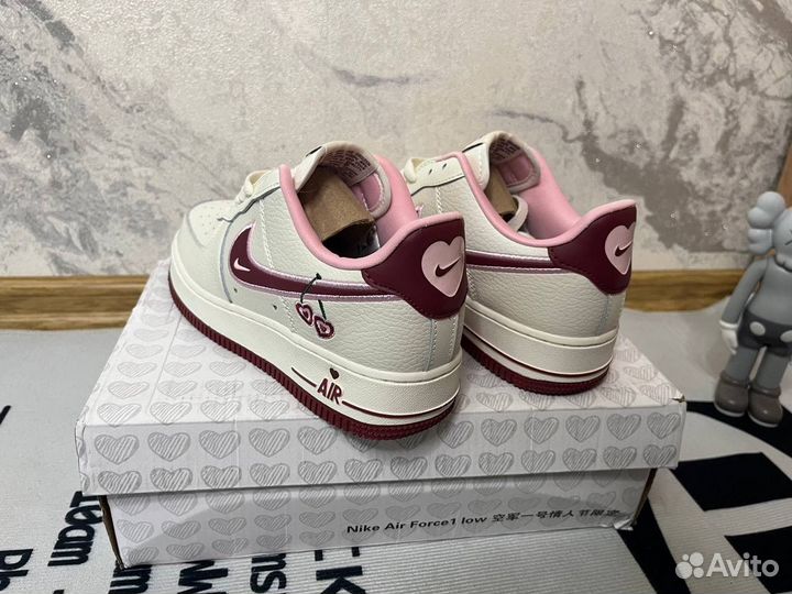 Nike air force 1 low valentine s day