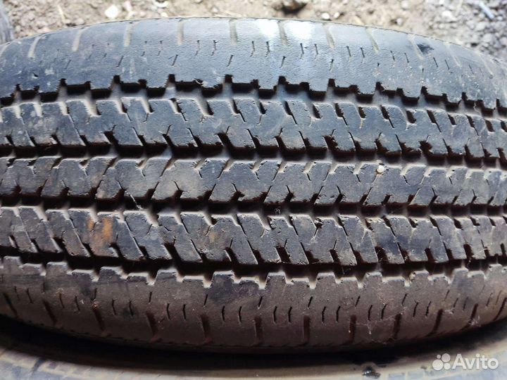 Bridgestone Dueler H/T 684III 245/65 R17