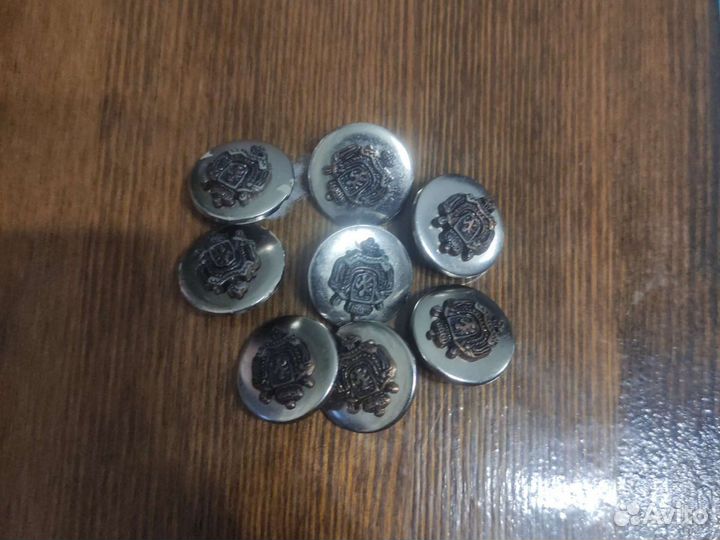 Пуговицы