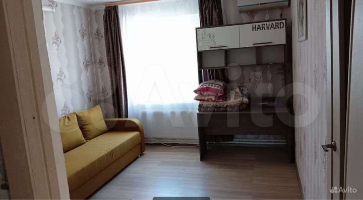 Комната 30 м² в 2-к., 1/2 эт.