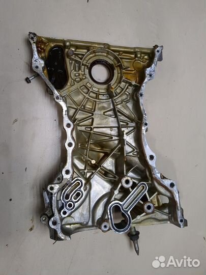 Крышка передняя двс Honda Civic