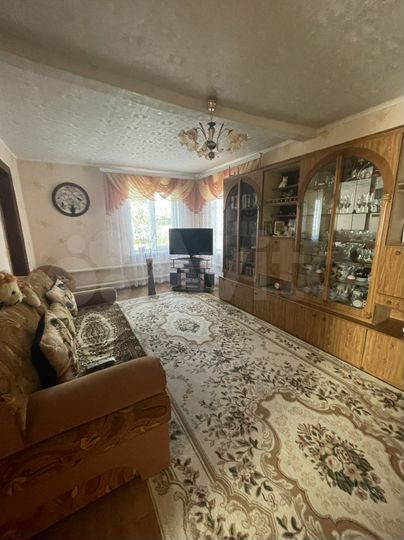 Дом 76 м² на участке 5,5 сот.