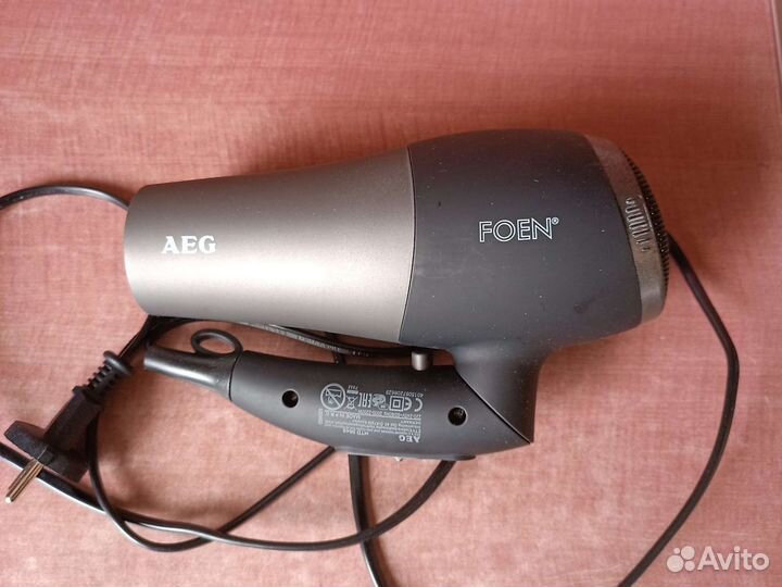 Фен для волос профессиональный