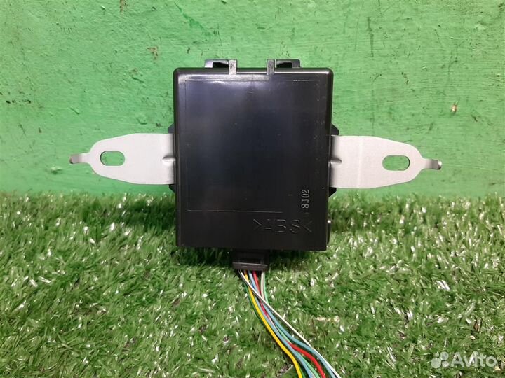 Блок электронный Lexus GS 450H 2007