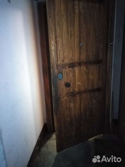 Дверь входная металлическая правая бу