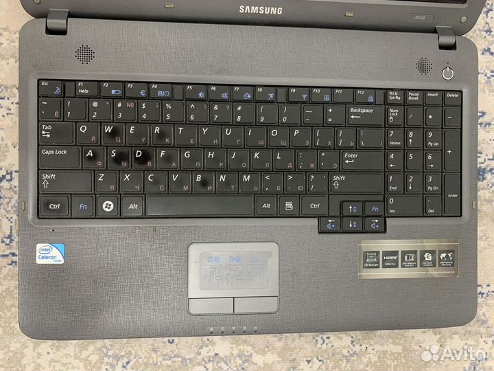 Ноутбук Samsung NP-R528-DA04RU