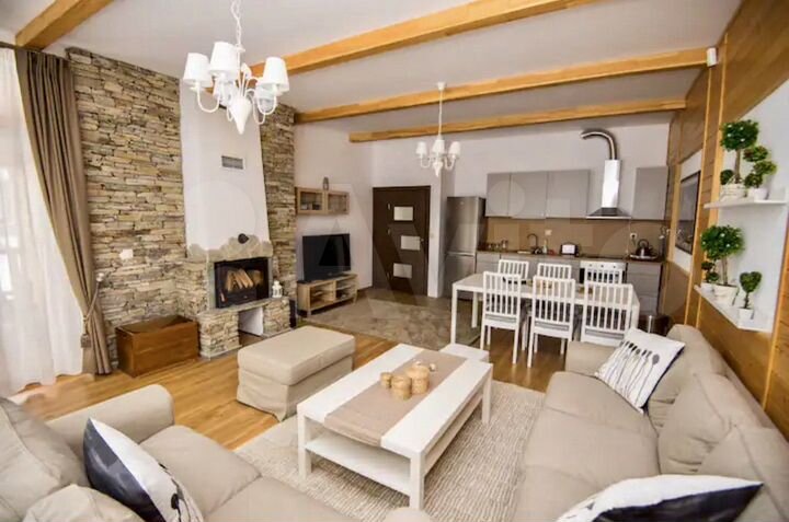 Дом 145 м² на участке 4 сот.