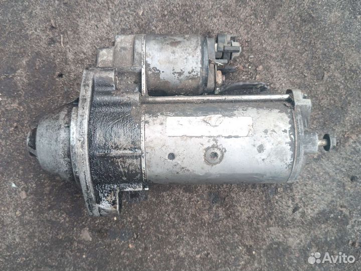 Стартер Volkswagen Passat b5