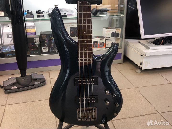 Бас гитара Ibanez SR 300 E